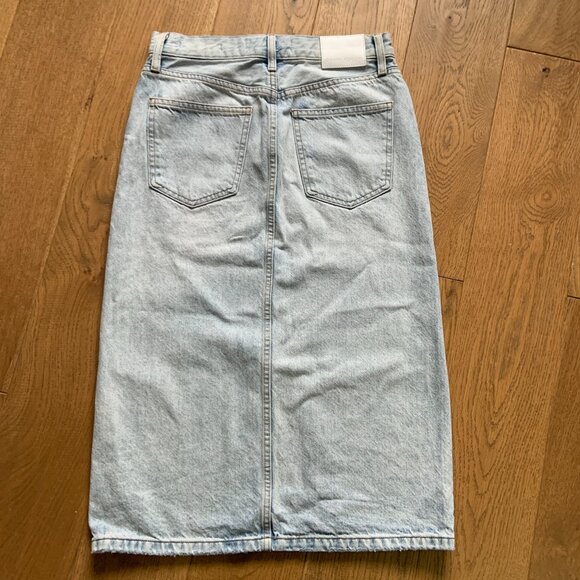 Women's Aritzia Denim Forum 90s Halle Jean Midi Skirt Light Blue Size 26 - Picture 9 of 12